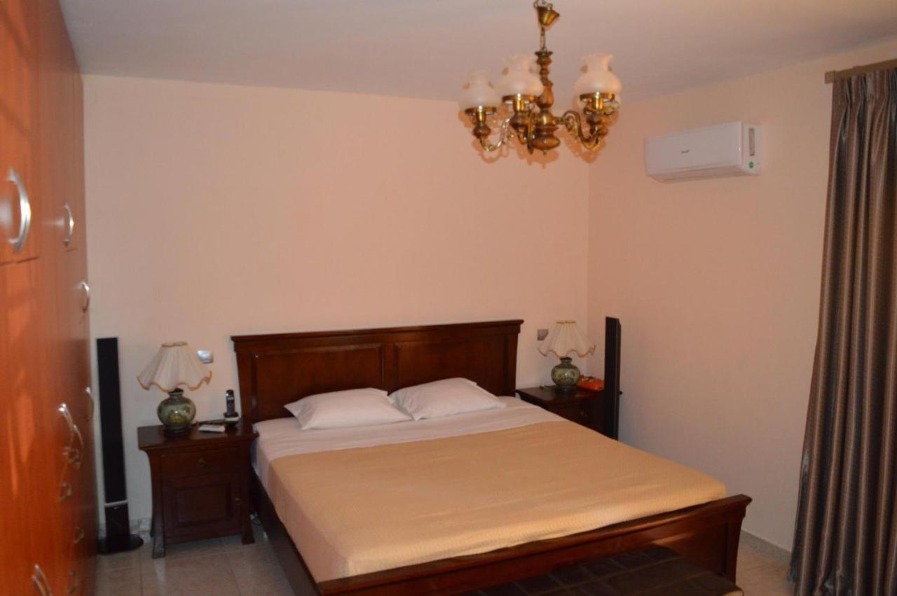 Villa Avatos - Near To The Port Of Rafina And The Airport Of Athens Agios Spyridon  Exterior photo